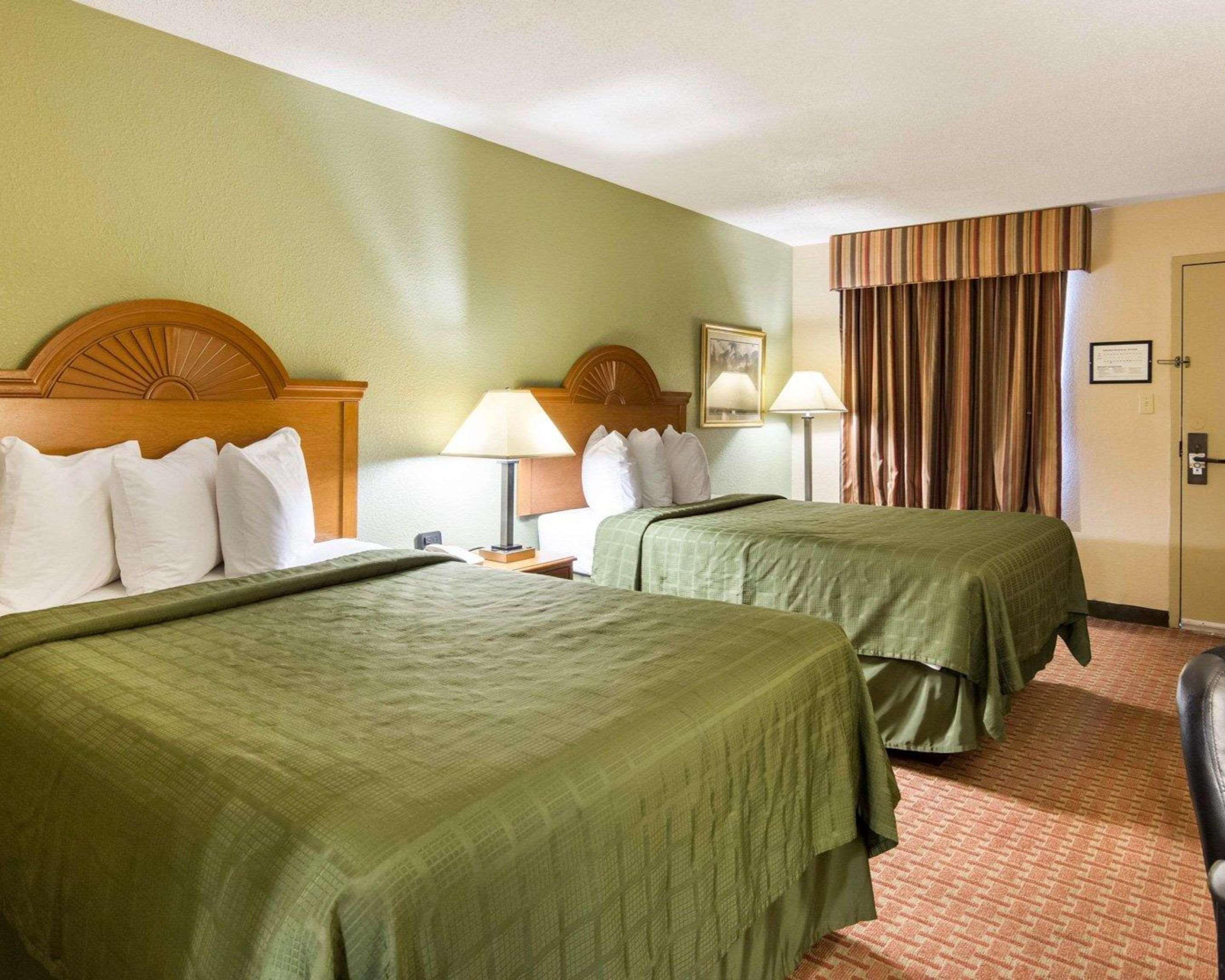 Quality Inn South Hill I-85 Eksteriør bilde