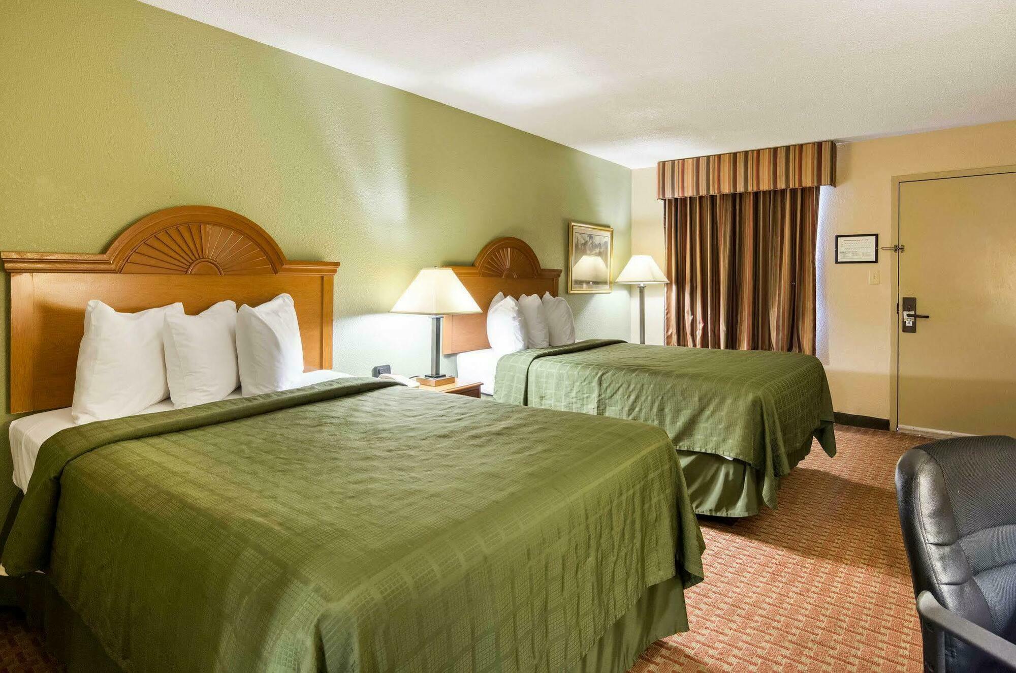 Quality Inn South Hill I-85 Eksteriør bilde